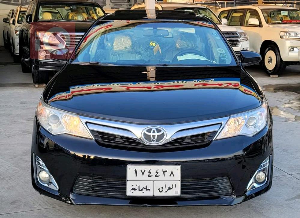 تۆیۆتا کامری